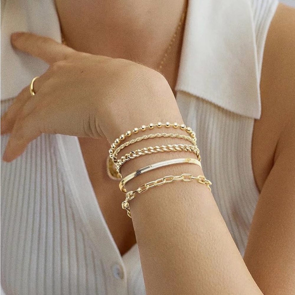 NEW 14k Gold Plated Elegant Gold Bracelet Set